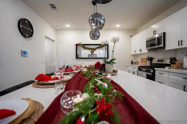 5300 Calle Rockfish #2, San Diego, CA 92154