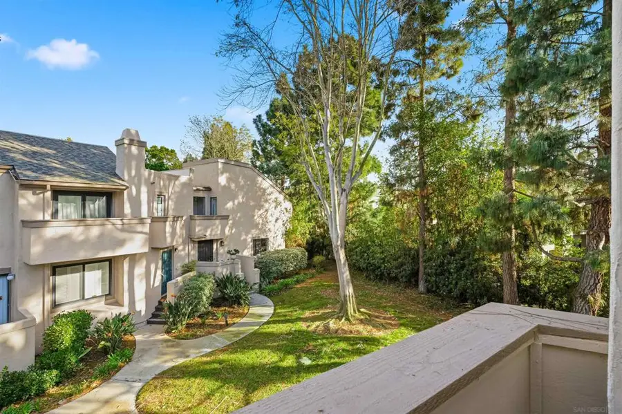 8441 Via Mallorca 76, La Jolla, CA 92037 - Image #3