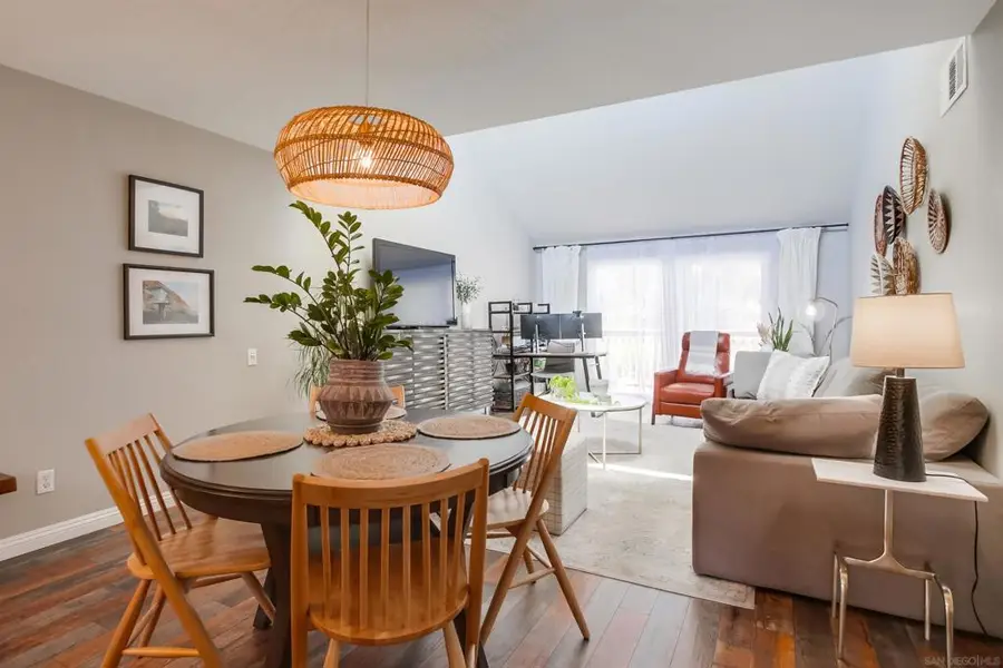 10374 Caminito Banyon, San Diego, CA 92131 - Image #2