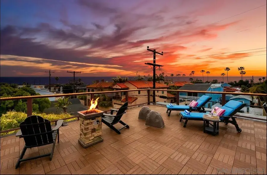 370 72 Nautilus St, La Jolla, CA 92037 - Image #2