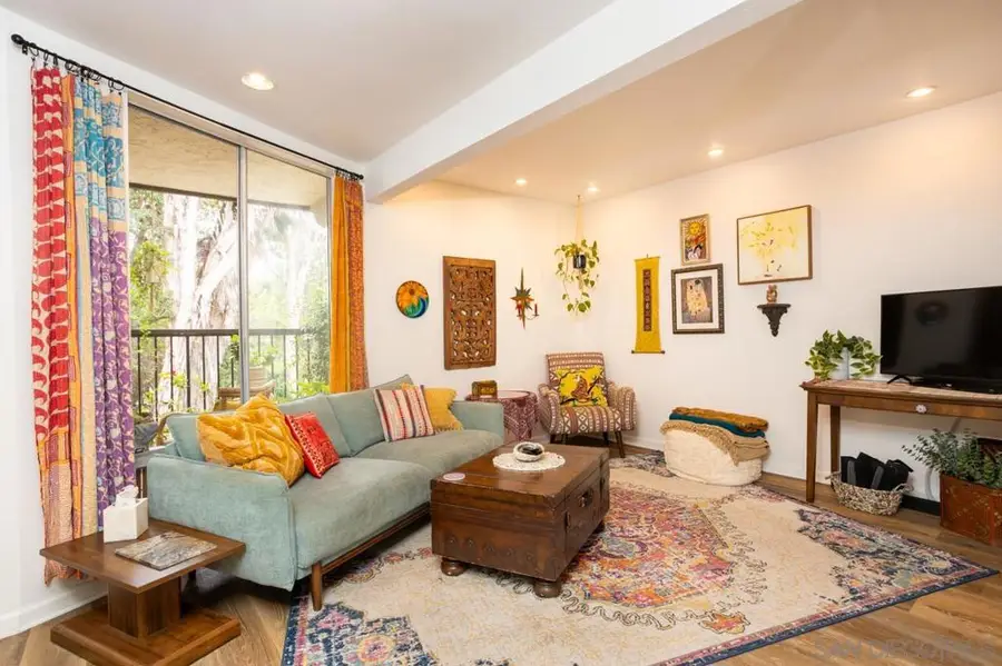 2412 Altisma Way #D, Carlsbad, CA 92009 - Image #3