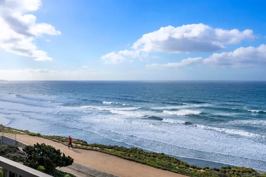 424 Stratford Ct #B31, Del Mar, CA 92014 - Image #3