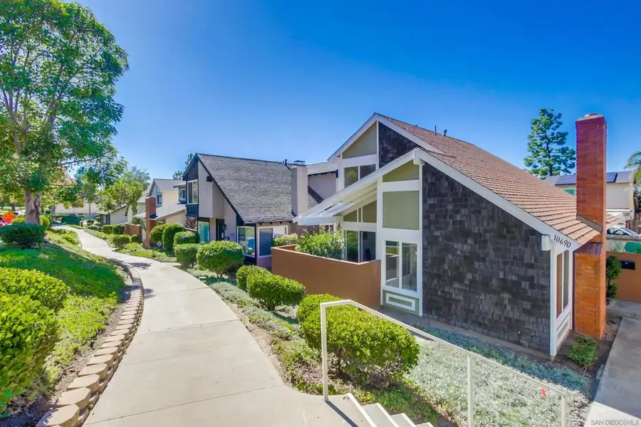 10690 Esmeraldas Drive, San Diego, CA 92124 - #2