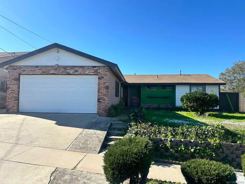 128 Old Oak Rd, San Diego, CA 92114 - Image #1