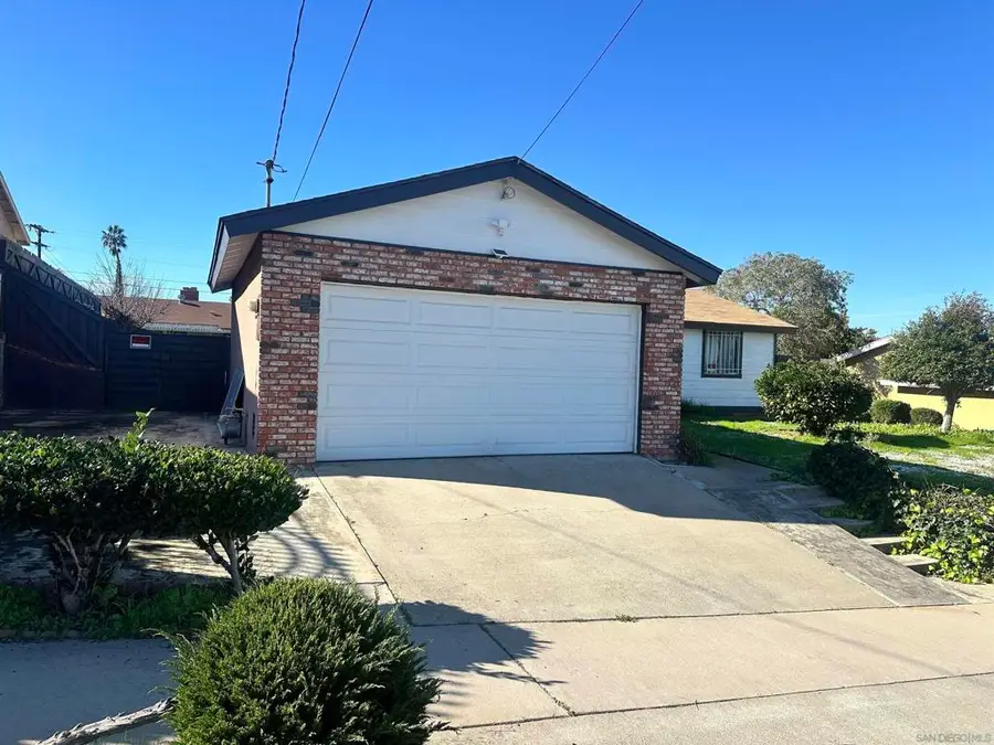 128 Old Oak Rd, San Diego, CA 92114 - Image #2