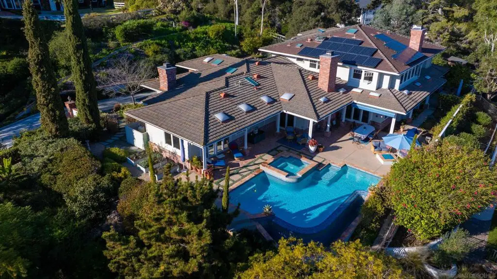 516 Whisper Wind Dr, Encinitas, CA 92024 - #1