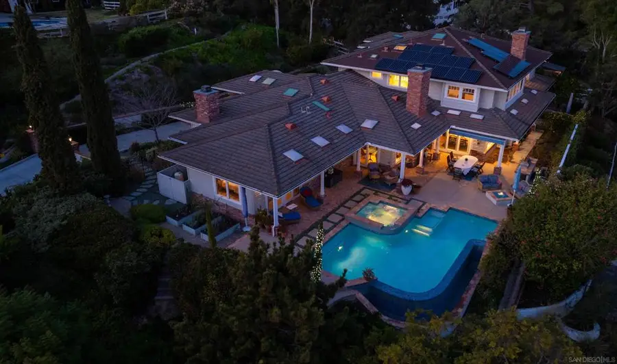 516 Whisper Wind Dr, Encinitas, CA 92024 - #2