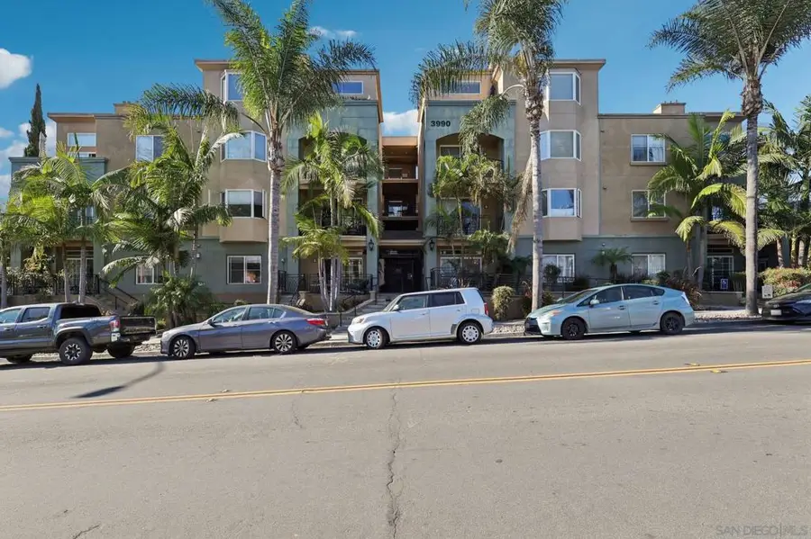 3990 Centre St #104, San Diego, CA 92103 - Image #2