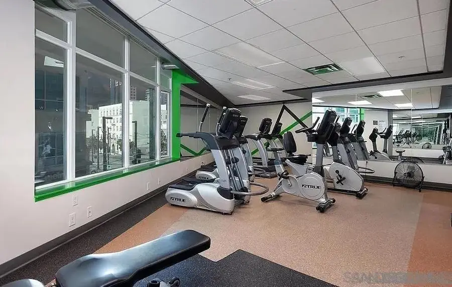 1080 Park Blvd #307, San Diego, CA 92101 - Image #2