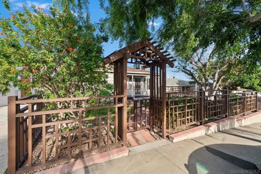 1919 33rd Street, San Diego, CA 92102 - #2