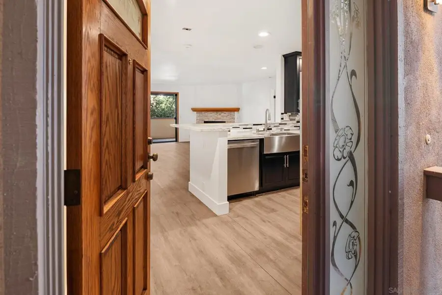 8860 Villa La Jolla Drive #217, La Jolla, CA 92037 - Image #3