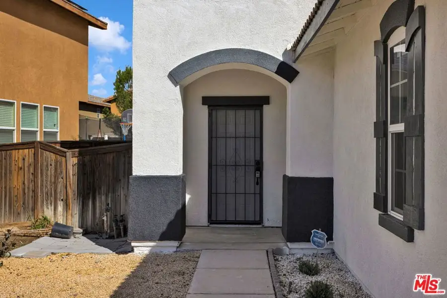 14400 Honeyhill Street, Victorville, CA 92394 - #2