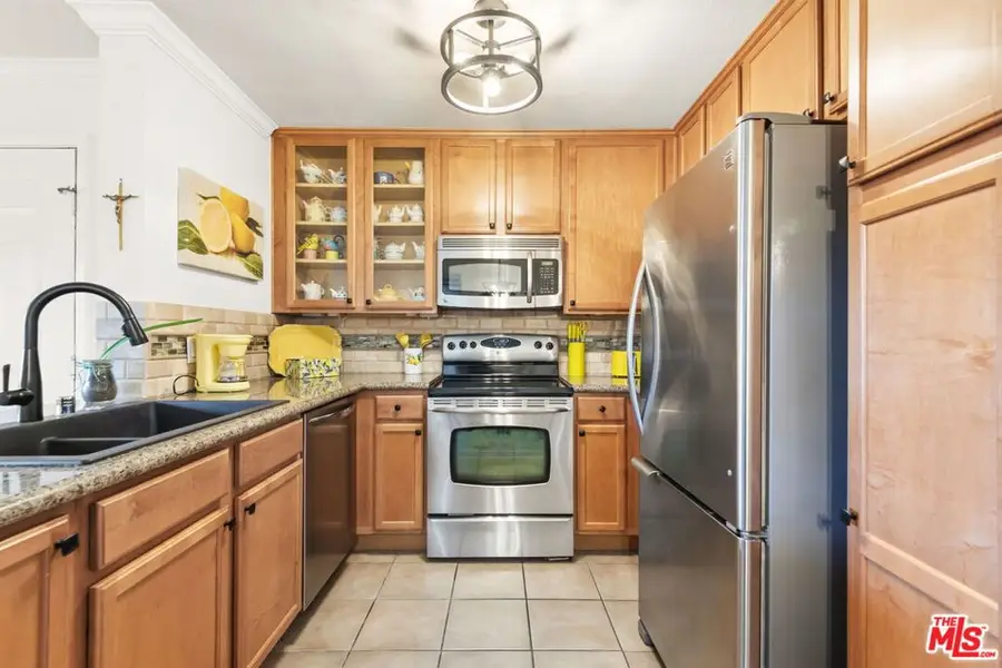 1035 La Terraza Circle #103, Corona, CA 92879 - #3