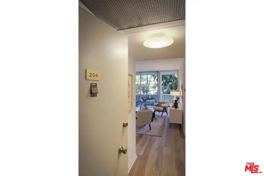 4455 Los Feliz Boulevard #204, Los Angeles, CA 90027 - #3
