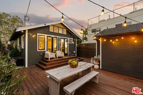 247 Windward Avenue, Venice, CA 90291
