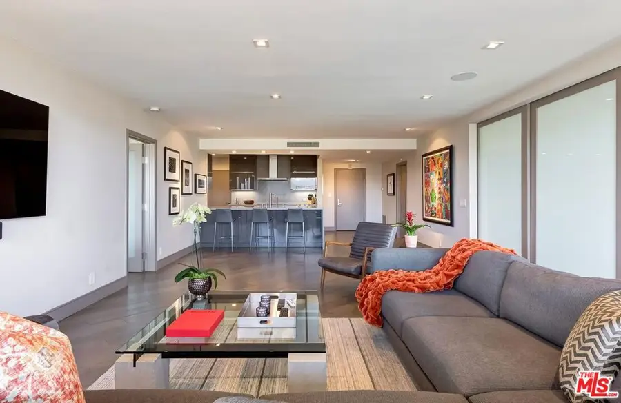 865 Comstock Avenue #16F, Los Angeles, CA 90024 - #3