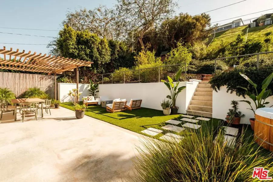 5732 Brushton Street, Los Angeles, CA 90008 - #2