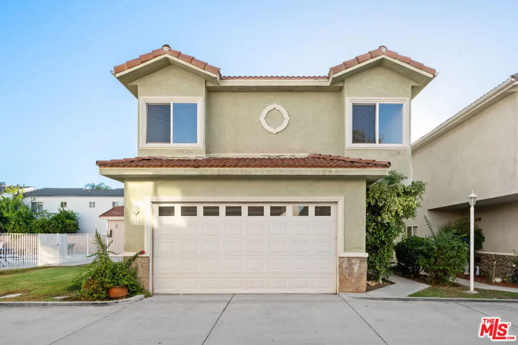 18930 Sherman Way #18, Reseda, CA 91335 - #1
