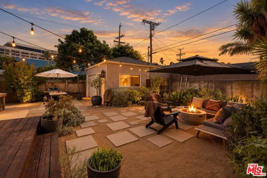 3001 Beach Avenue, Venice, CA 90291 - #3