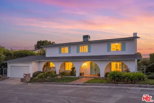 18800 Edleen Drive, Tarzana, CA 91356