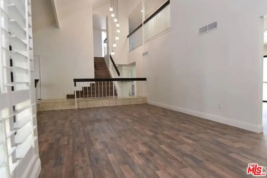 1501 Westbourne Way, Bakersfield, CA 93309 - #3