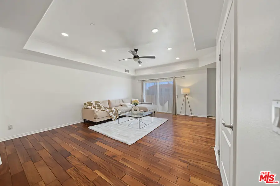 309 S Mariposa Avenue #101, Los Angeles, CA 90020 - #3
