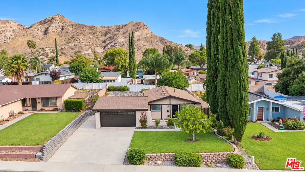 14921 Daffodil Avenue, Canyon Country, CA 91387 - #1