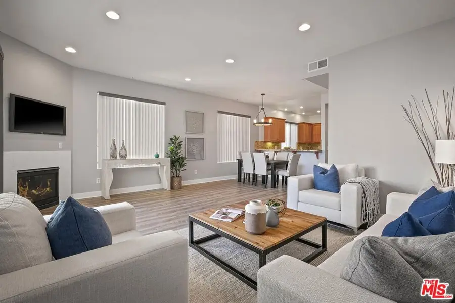 11851 Laurelwood Drive #102, Studio City, CA 91604 - #2