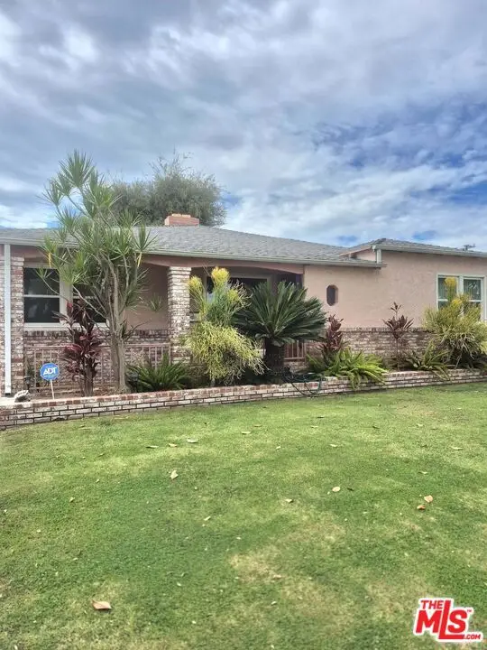9133 S 7th Avenue, Inglewood, CA 90305 - #3