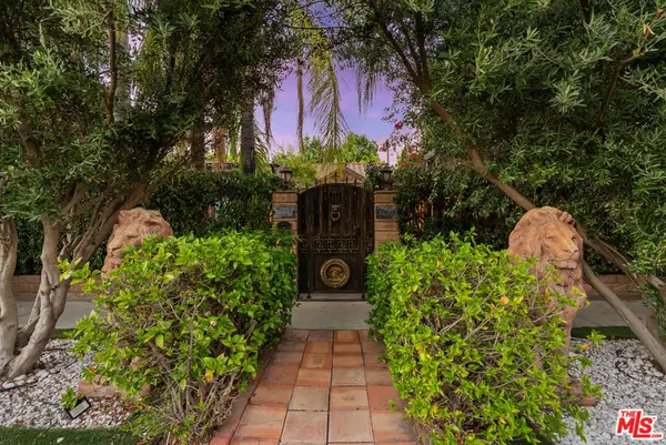 17419 Cohasset Street, Lake Balboa, CA 91406