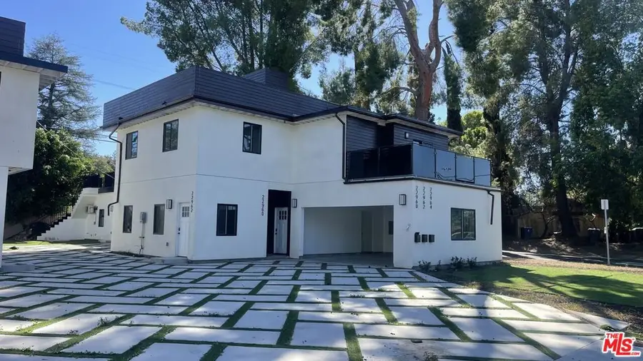 22960 Ostronic Drive, Woodland Hills, CA 91367 - #3
