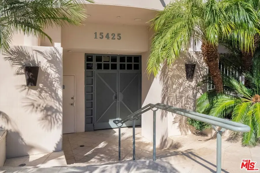 15425 Antioch Street #206, Pacific Palisades, CA 90272 - #2
