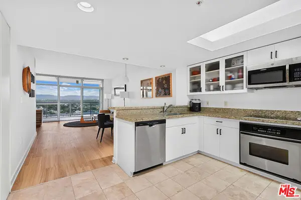 13700 Marina Pointe Drive #1119, Marina Del Rey, CA 90292