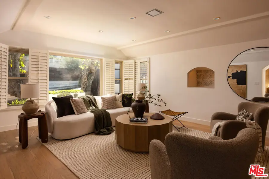 1807 Cochran Place, Los Angeles, CA 90019 - #3