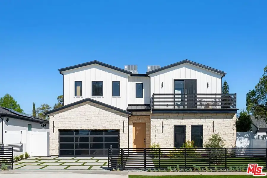17509 Martha Street, Encino, CA 91316 - #2