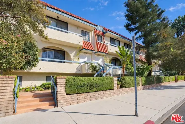 5352 Zelzah Avenue #14, Encino, CA 91316