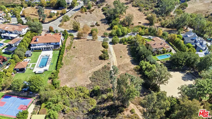 2025 Delphine Lane, Calabasas, CA 91302 - #3