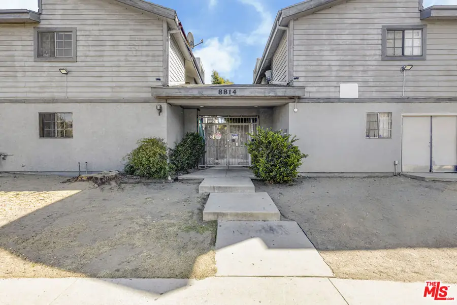 8814 Willis Avenue, Panorama City, CA 91402 - #2