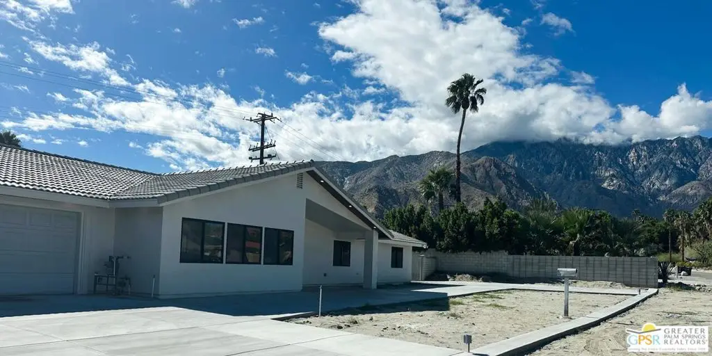 537 W Yorba Road, Palm Springs, CA 92262 - #1