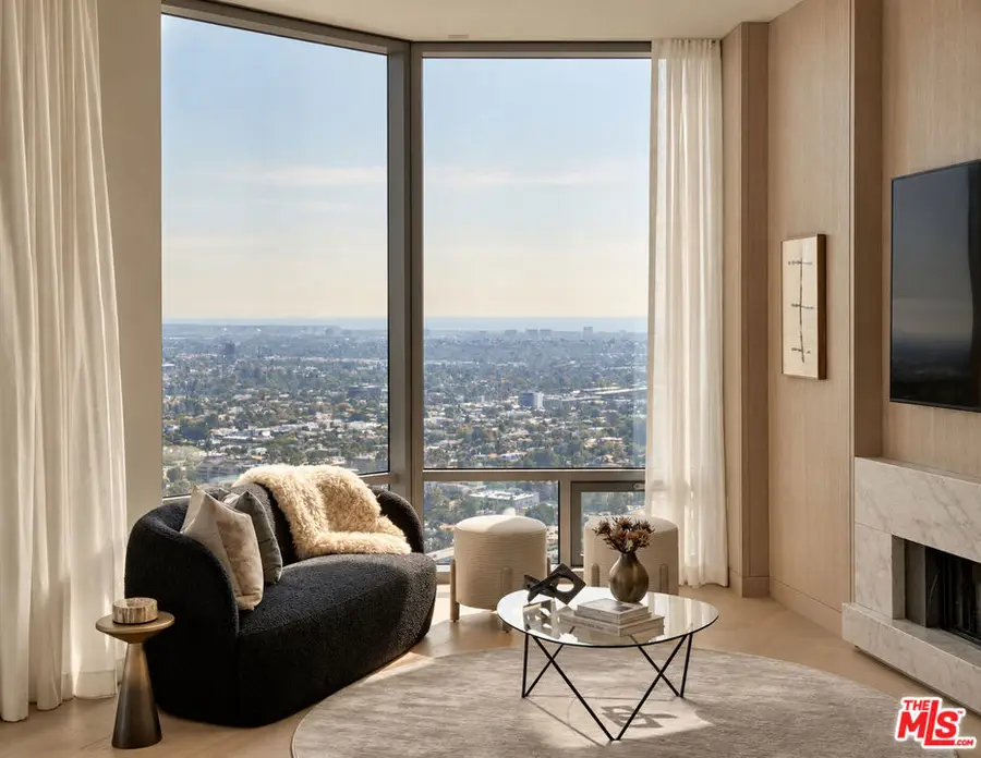 211 W Elm Court #35B, Los Angeles, CA 90067 - #2