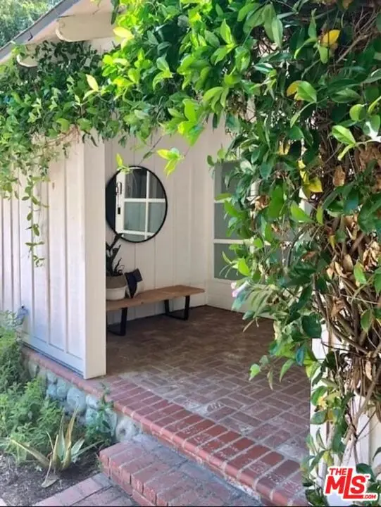 3443 Mandeville Canyon Road, Los Angeles, CA 90049