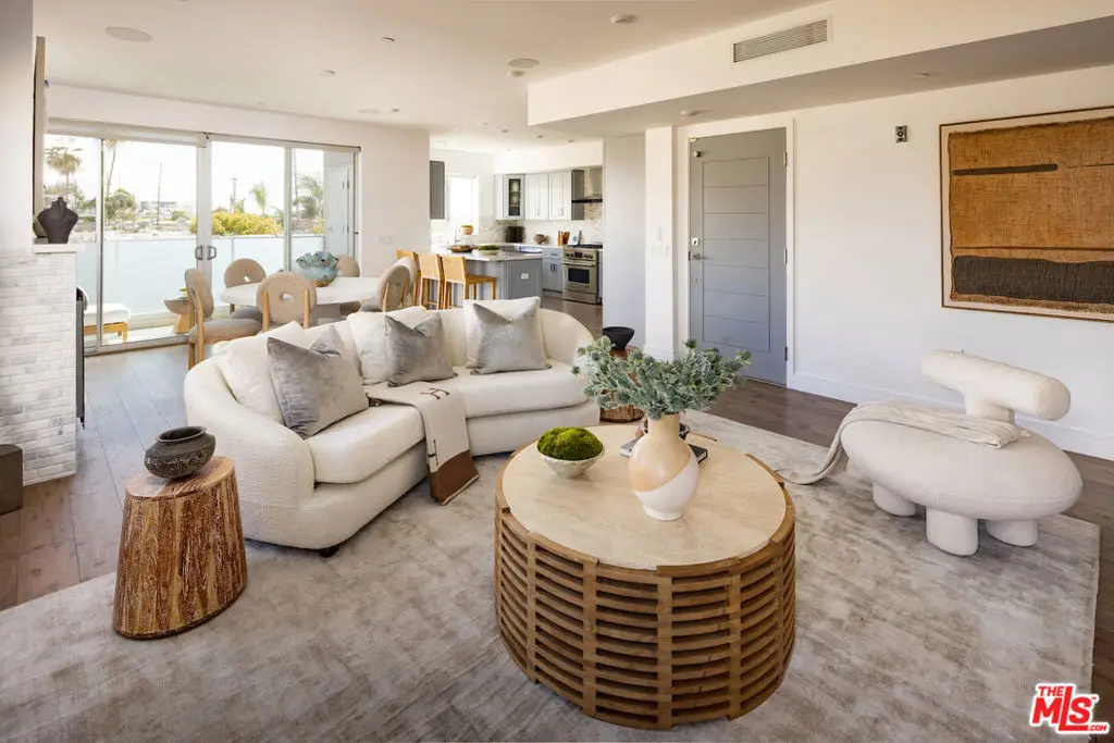 11979 Walnut Lane #3, Los Angeles, CA 90025 - #1