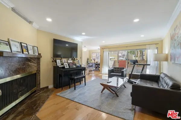 6225 Coldwater Canyon Avenue #112, North Hollywood, CA 91606
