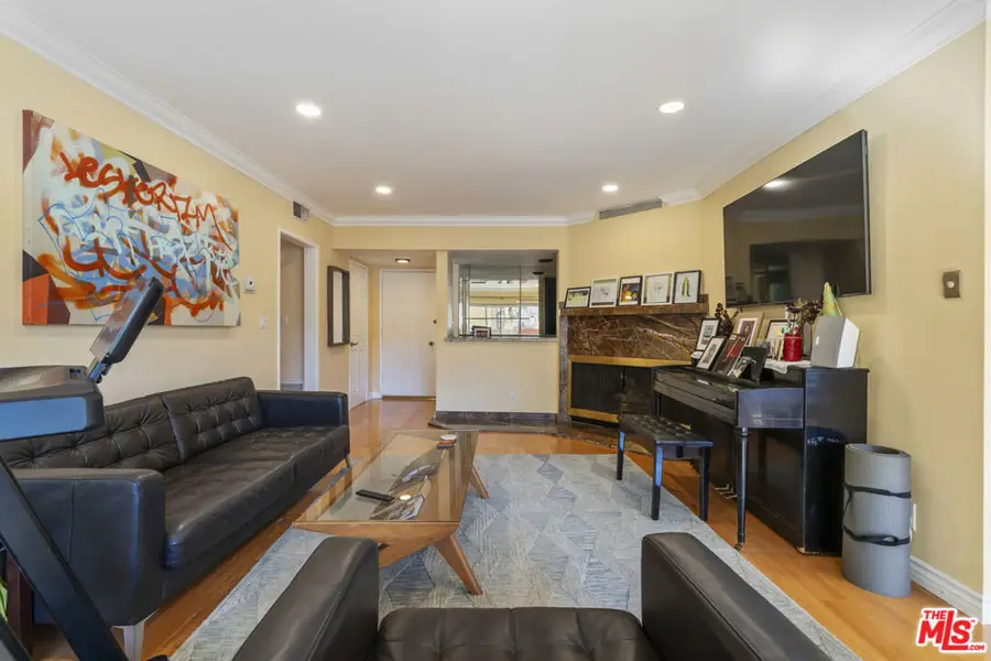 6225 Coldwater Canyon Avenue #112, North Hollywood, CA 91606 - #2