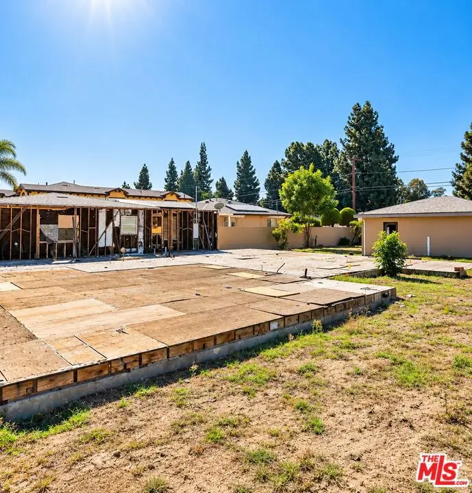 7302 Irwingrove Drive, Downey, CA 90241 - #3