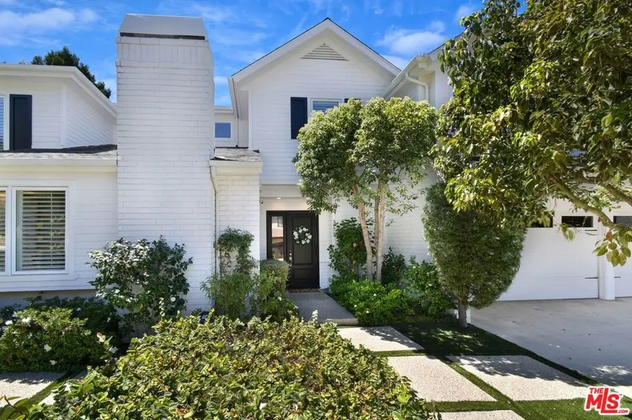 3177 Hutton Drive, Beverly Hills, CA 90210 - #3