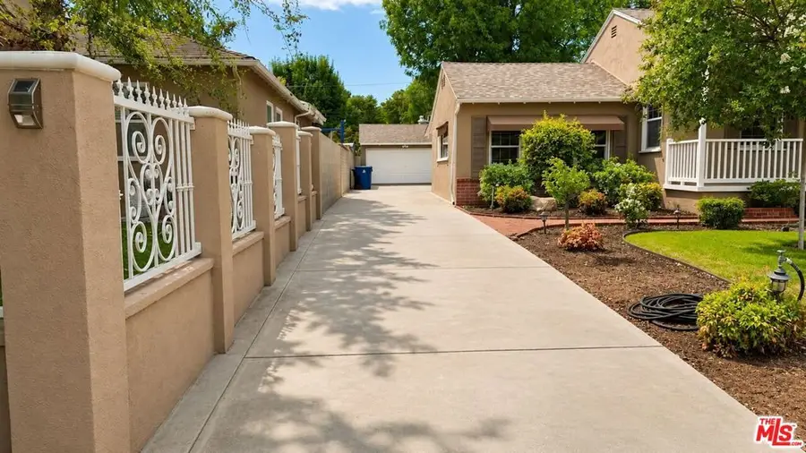 8433 Tunney Avenue, Northridge, CA 91324 - #3