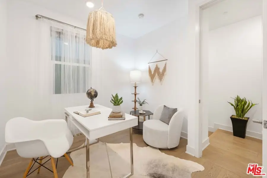 6738 W Gill Way, Los Angeles, CA 90068 - #3