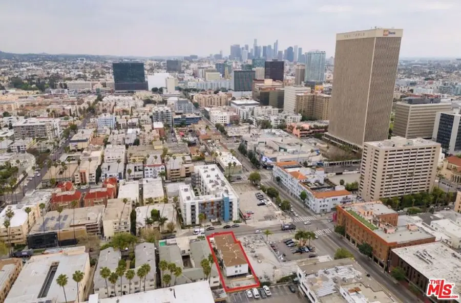 541 S Normandie Avenue, Los Angeles, CA 90020 - #2