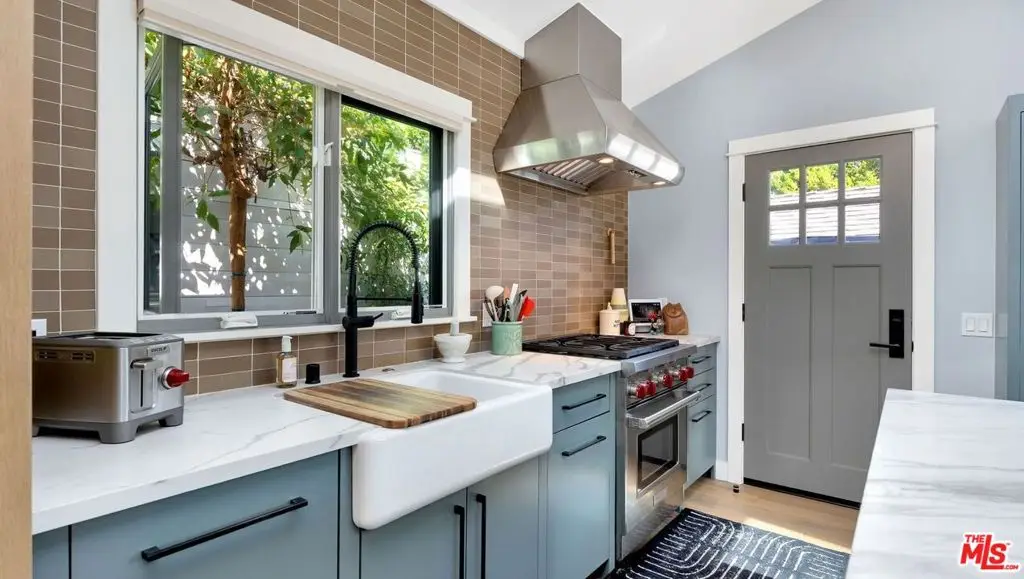 9009 Lloyd Place, West Hollywood, CA 90069 - #1